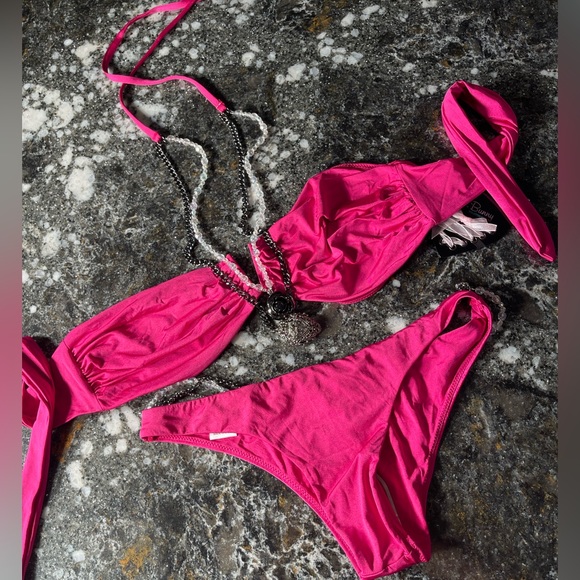 NWT and liner beach bunny bikini “uptown girl” L top/M bottoms - Picture 7 of 16
